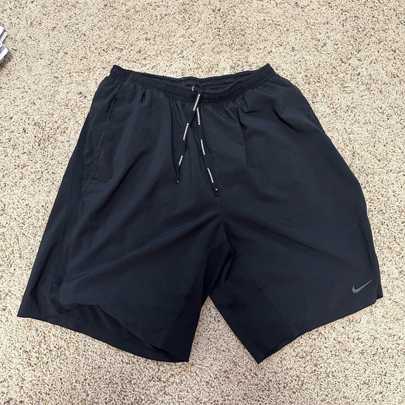 Nike DRI-FIT running shorts - Picture 1 of 2
